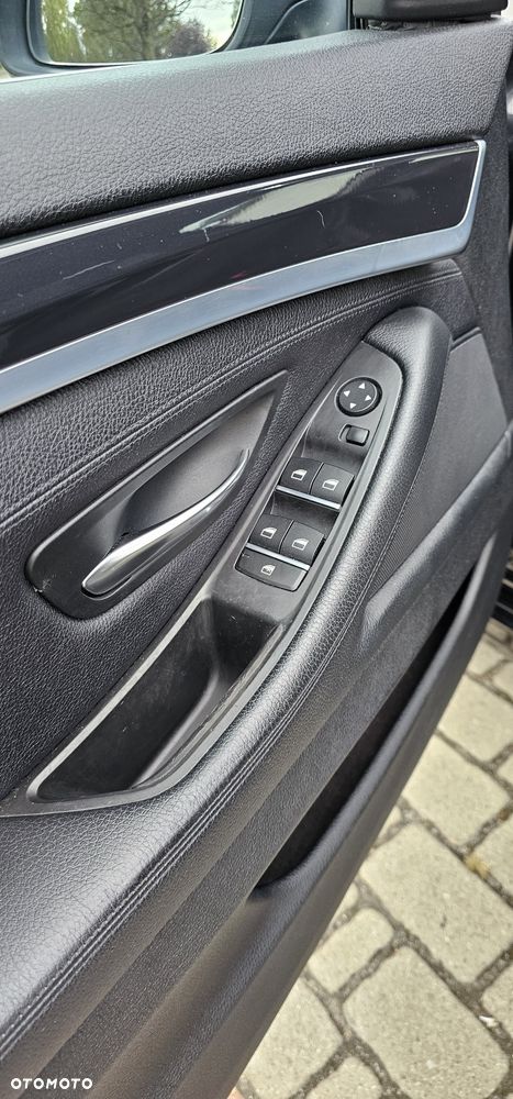 BMW Seria 5 - 12