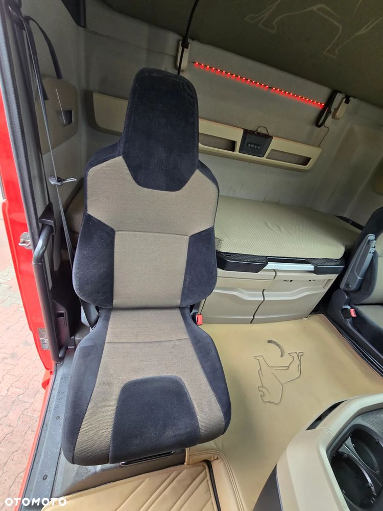 MAN TG 3 XXL 470 KM mega low-deck - 19