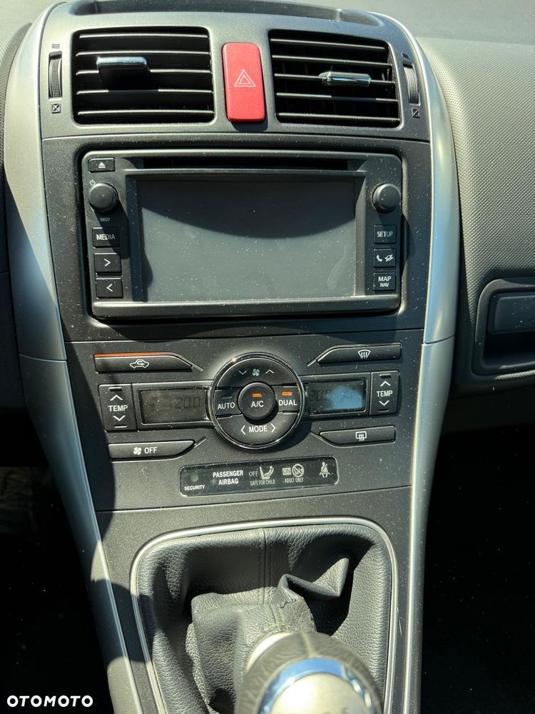 Toyota Yaris - 6