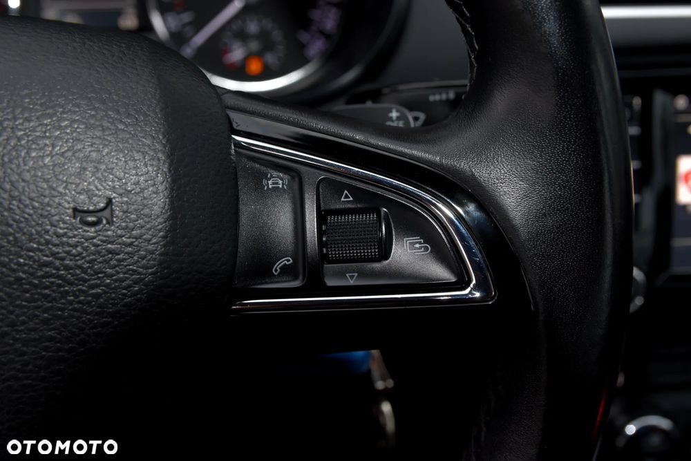 Skoda Octavia 2.0 TDI Style DSG - 26