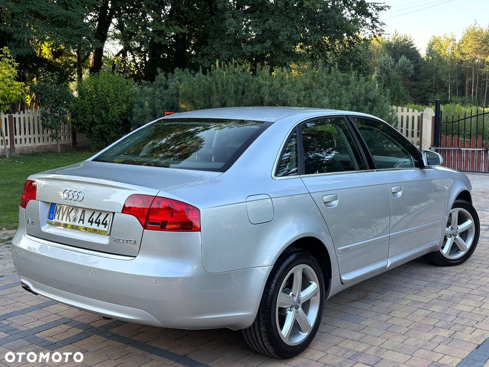 Audi A4 Limousine 2.0 TDI DPF - 6