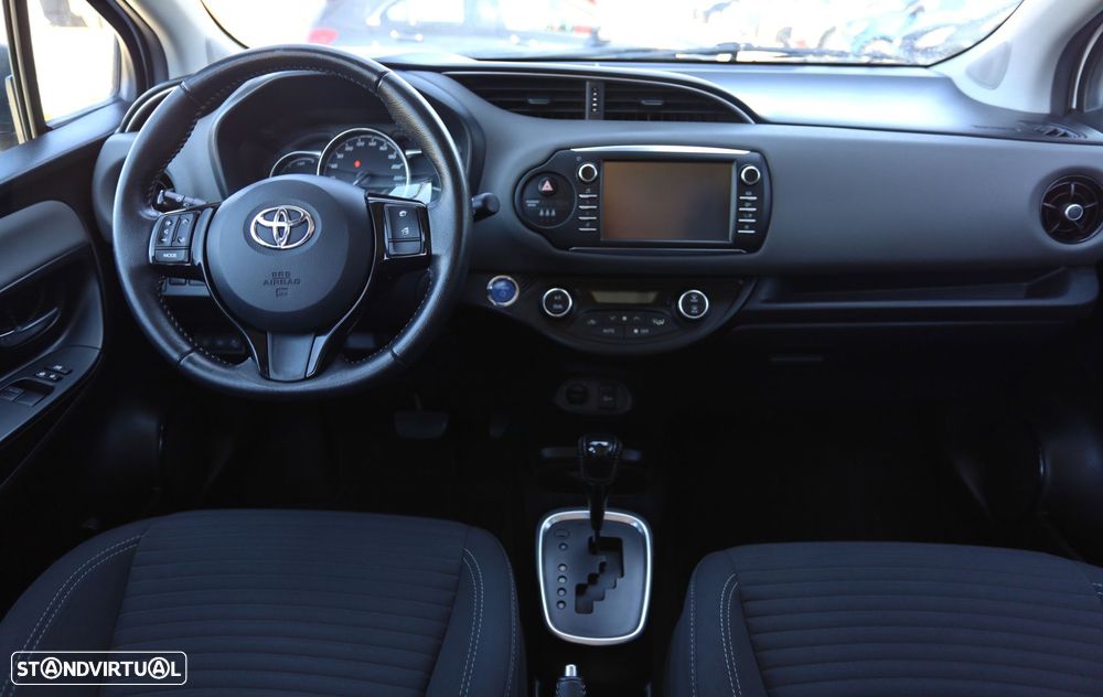 Toyota Yaris - 16