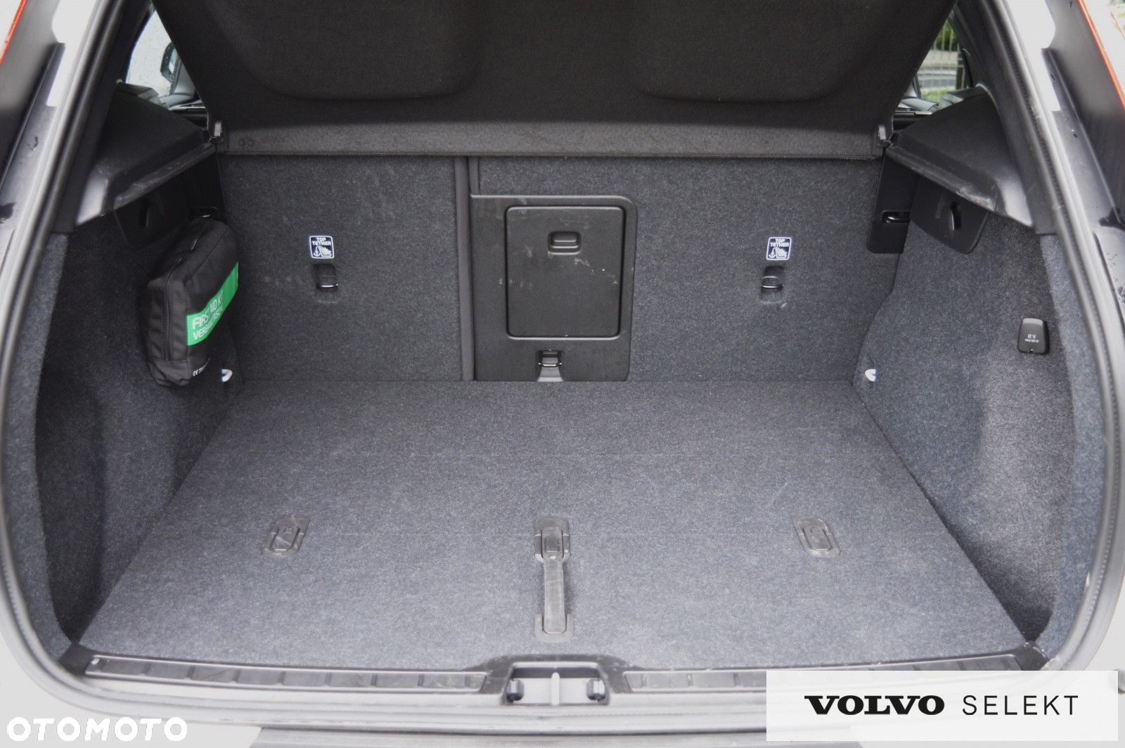 Volvo XC 40 - 33