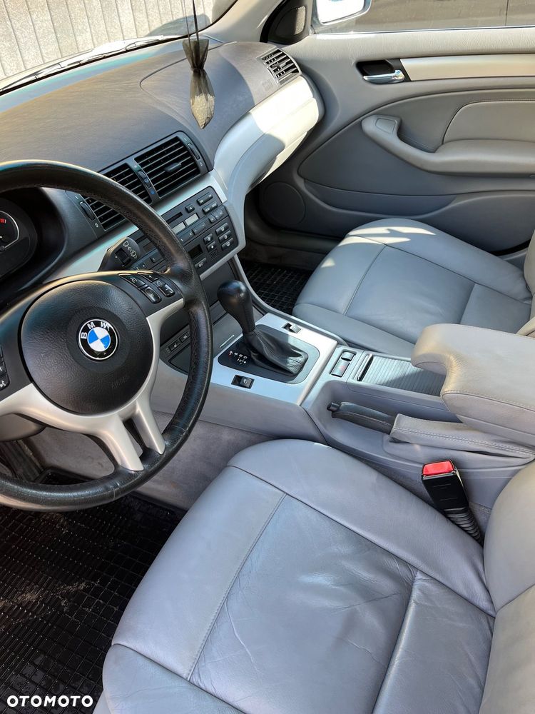 BMW Seria 3 318i - 2