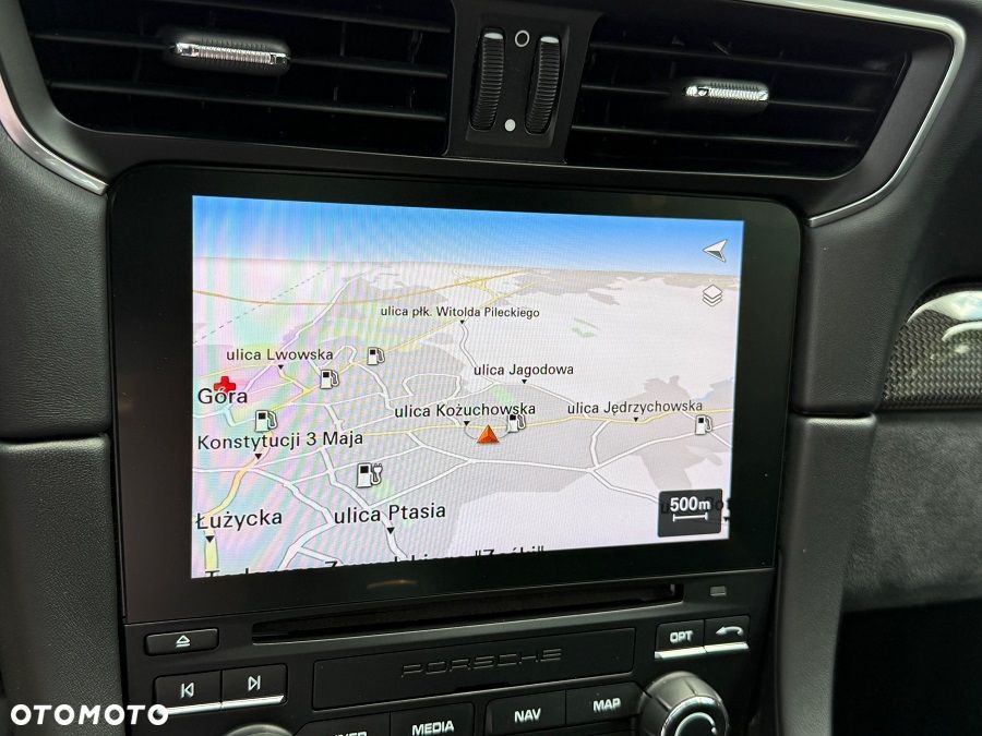 Porsche 911 Targa 4 GTS PDK - 32