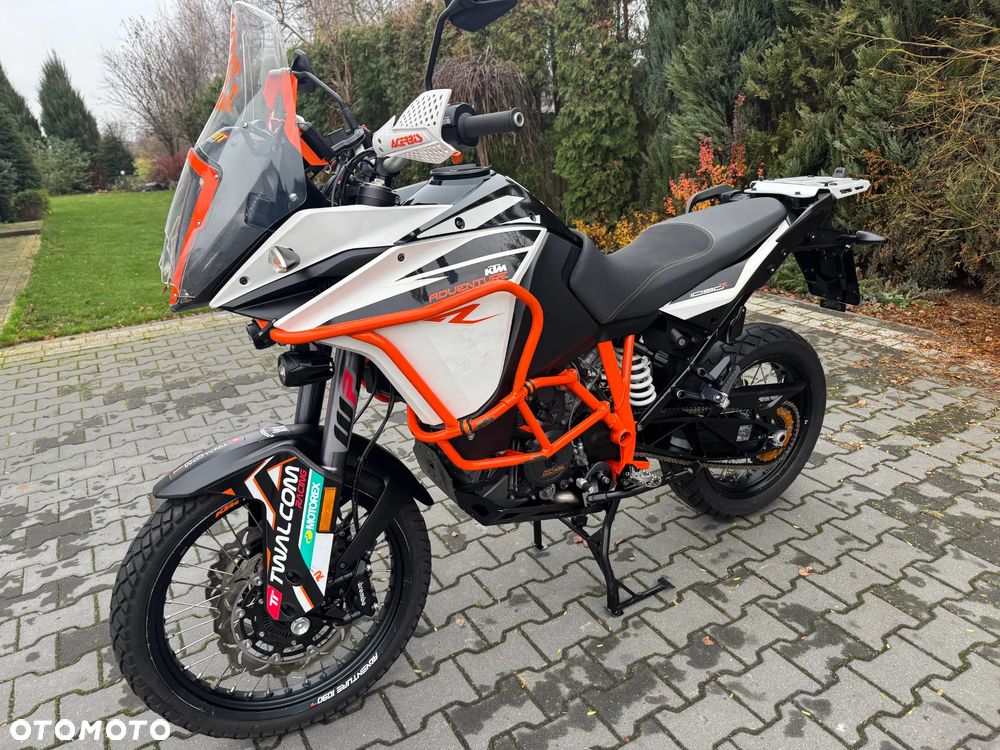 KTM Adventure - 10