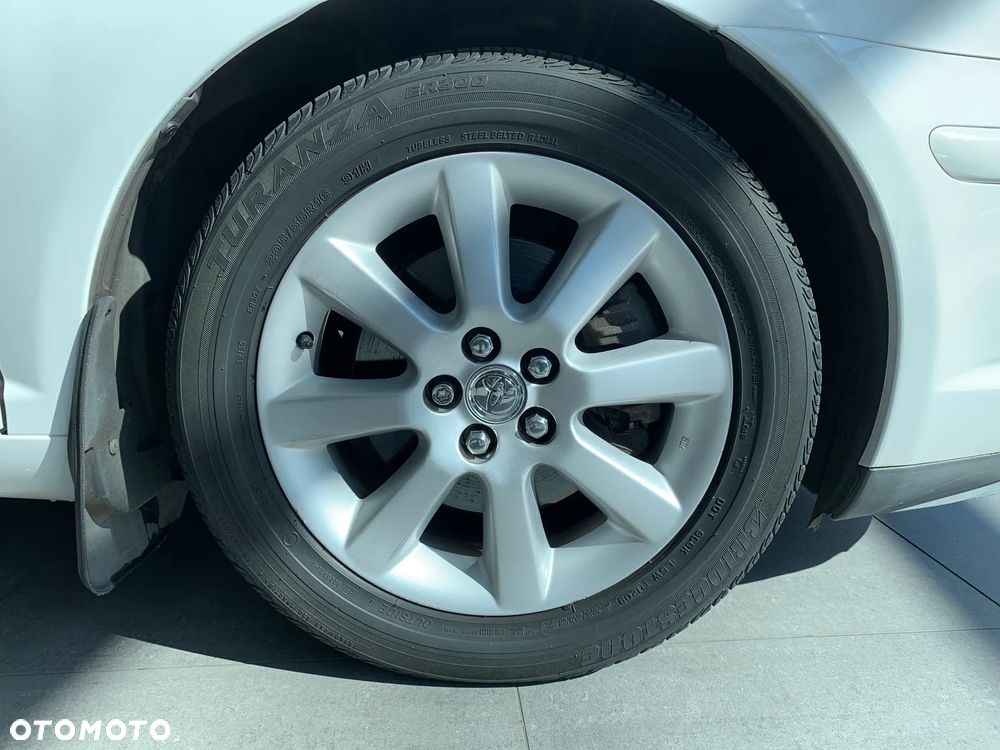 Toyota Avensis 2.4 VVT-i Prestige - 15