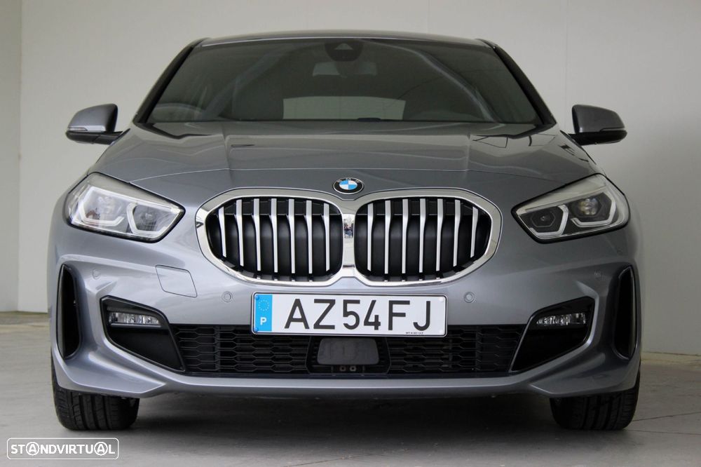BMW 116 d Pack 50 anos M Auto - 2
