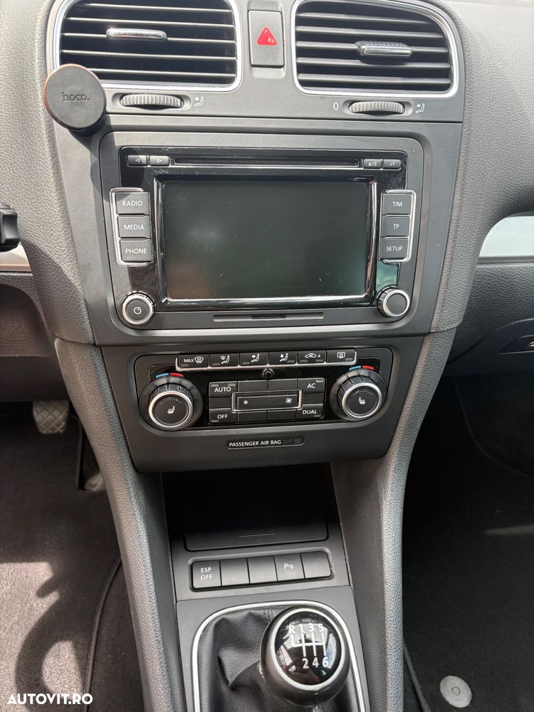 VOLKSWAGEN Golf 2010 — imagine 7