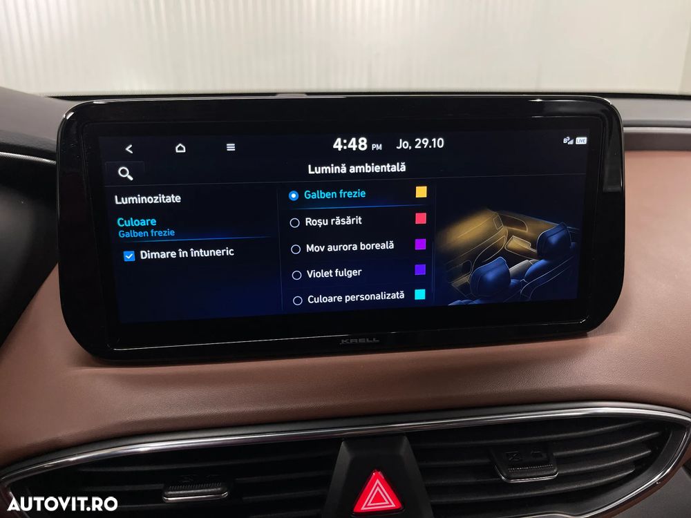 Hyundai Santa Fe 1.6 HEV 4WD SEVEN Signature - 24