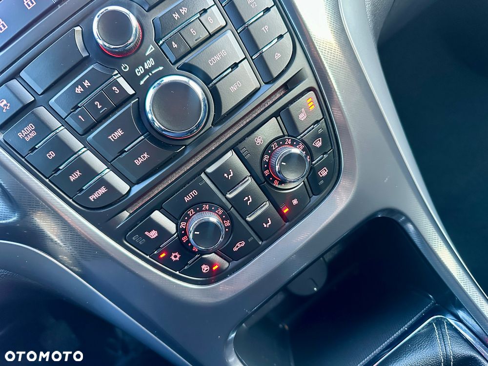 Opel Astra 1.4 Turbo Color Edition - 33