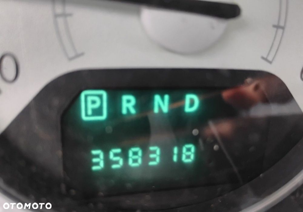 Chrysler Grand Voyager - 20