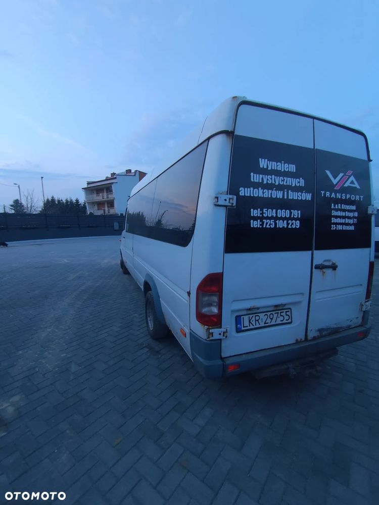 Mercedes-Benz Sprinter - 5