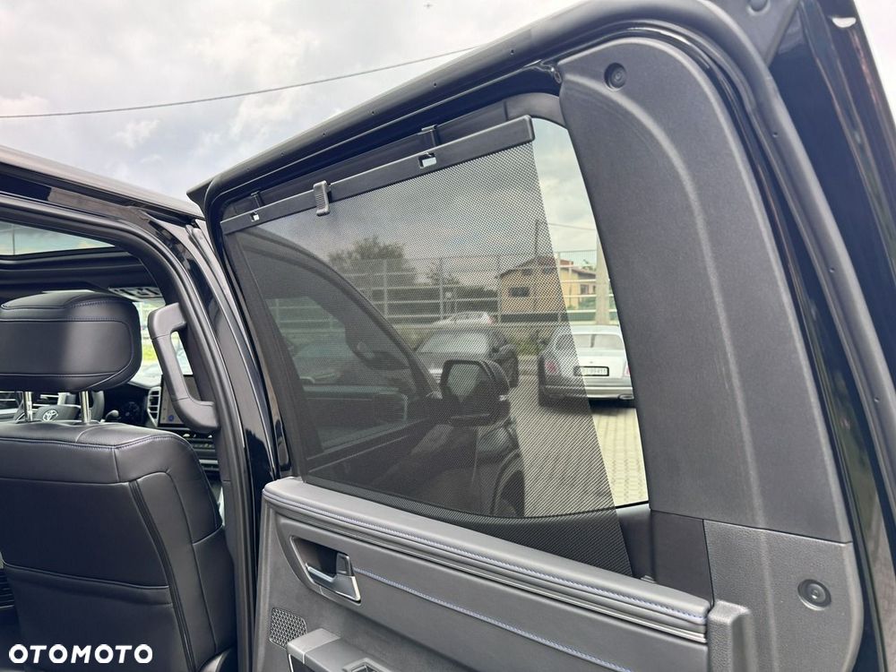 Toyota Tundra - 40