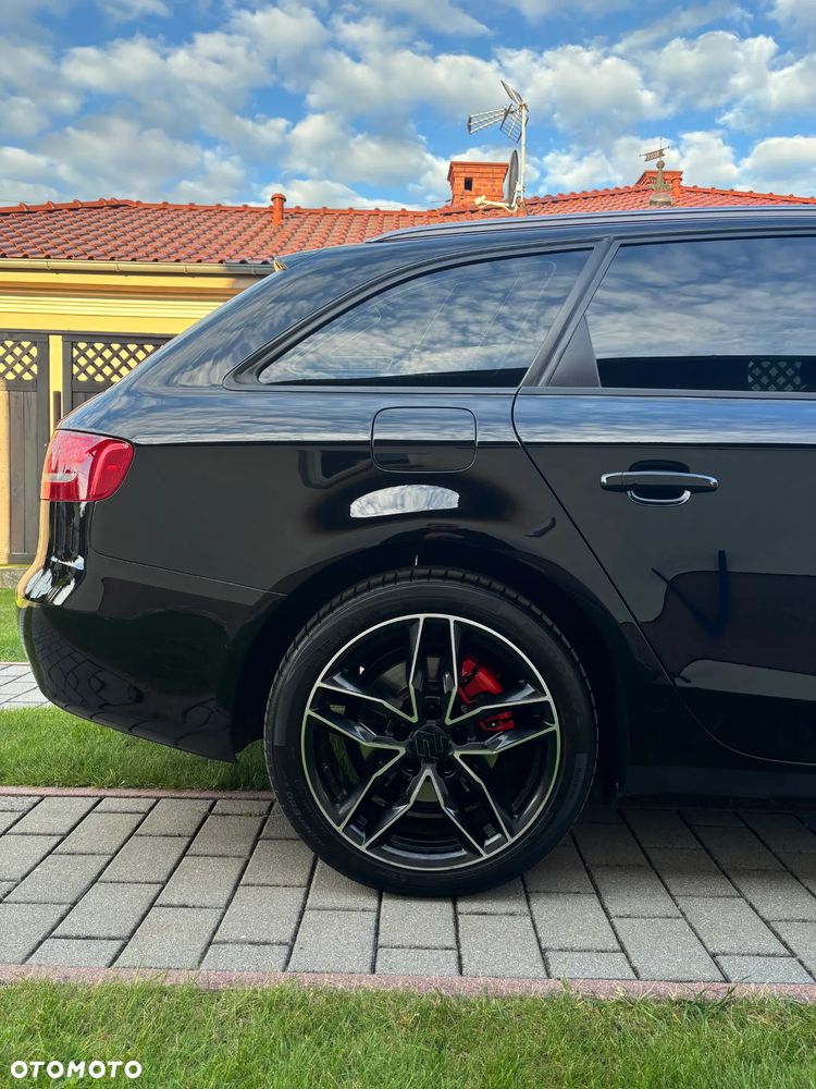 Audi A4 Avant 2.0 TDI - 15