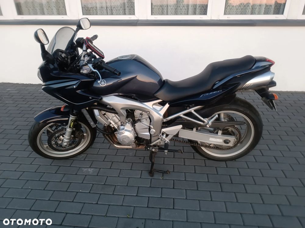 Yamaha FZ6 - 6