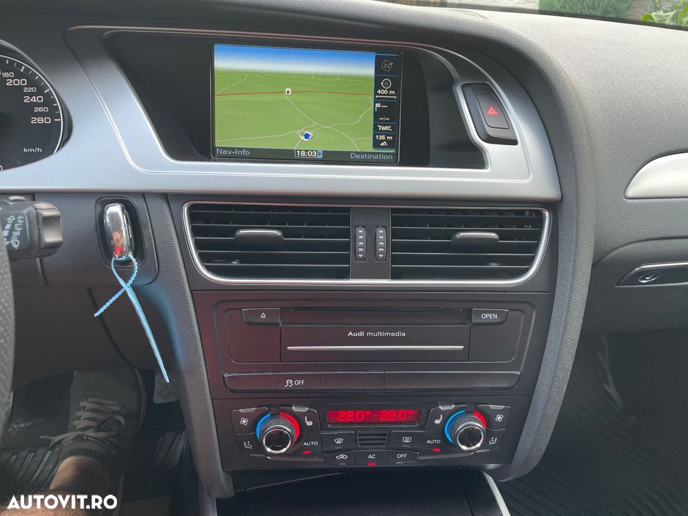 Audi A4 Avant - 25