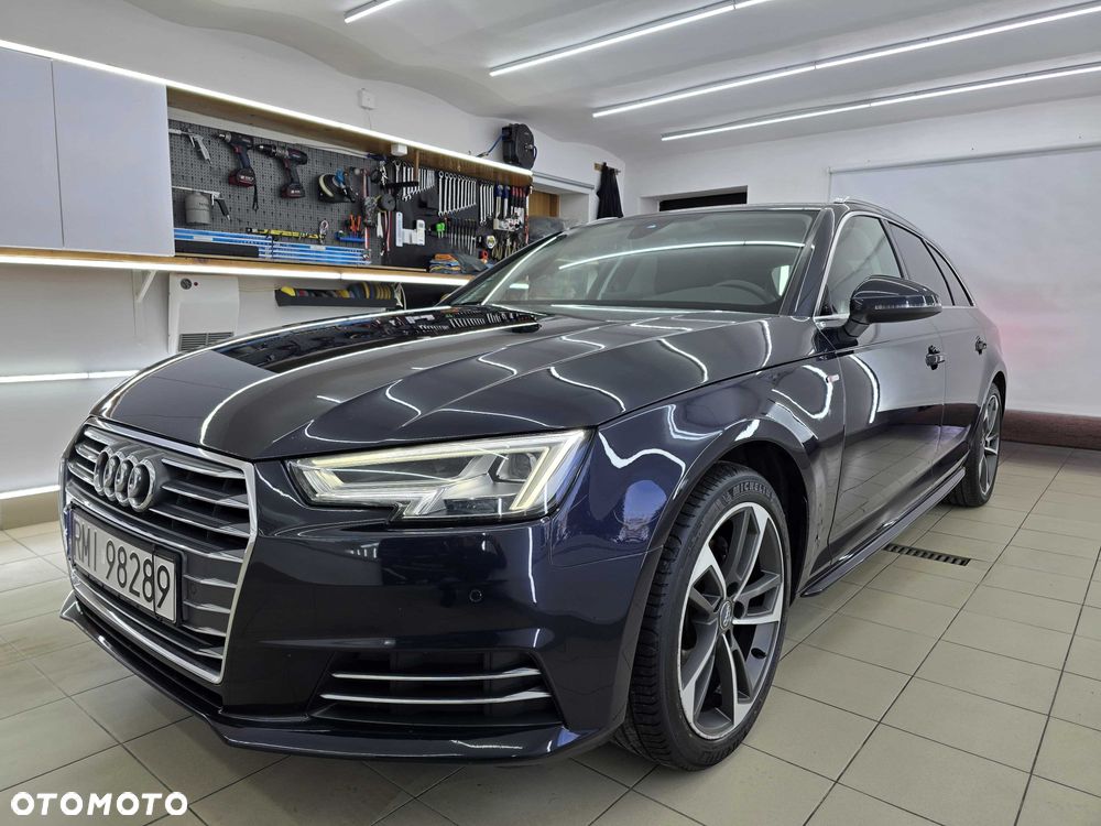 Audi A4 Avant - 1
