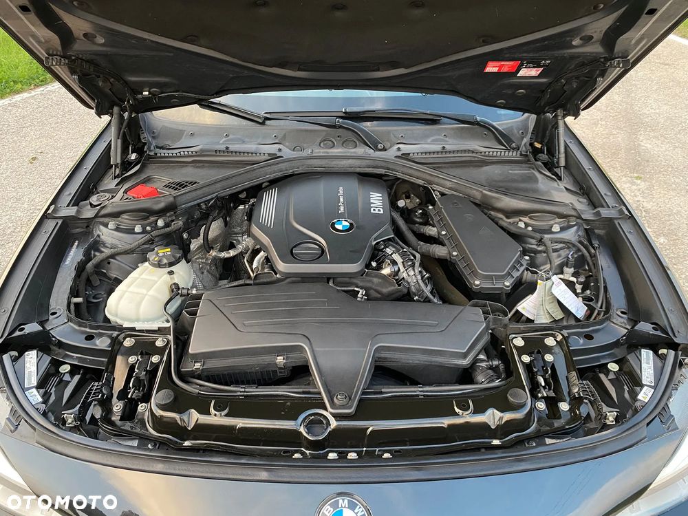 BMW 3GT 320d Advantage - 24