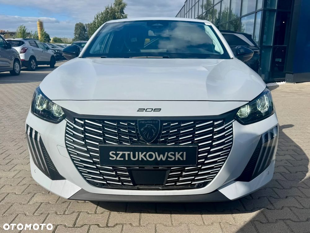 Peugeot 208 - 3