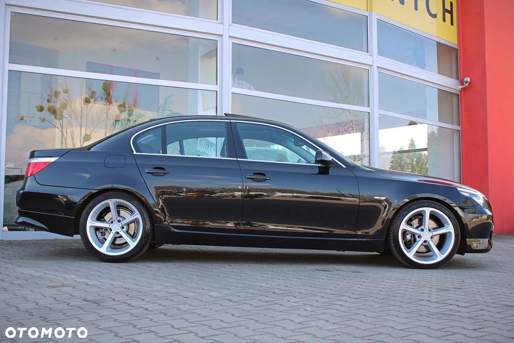 BMW Seria 5 530i - 6