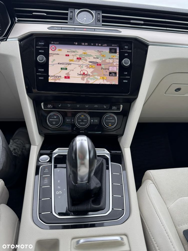 Volkswagen Passat 1.5 TSI EVO Highline DSG - 13