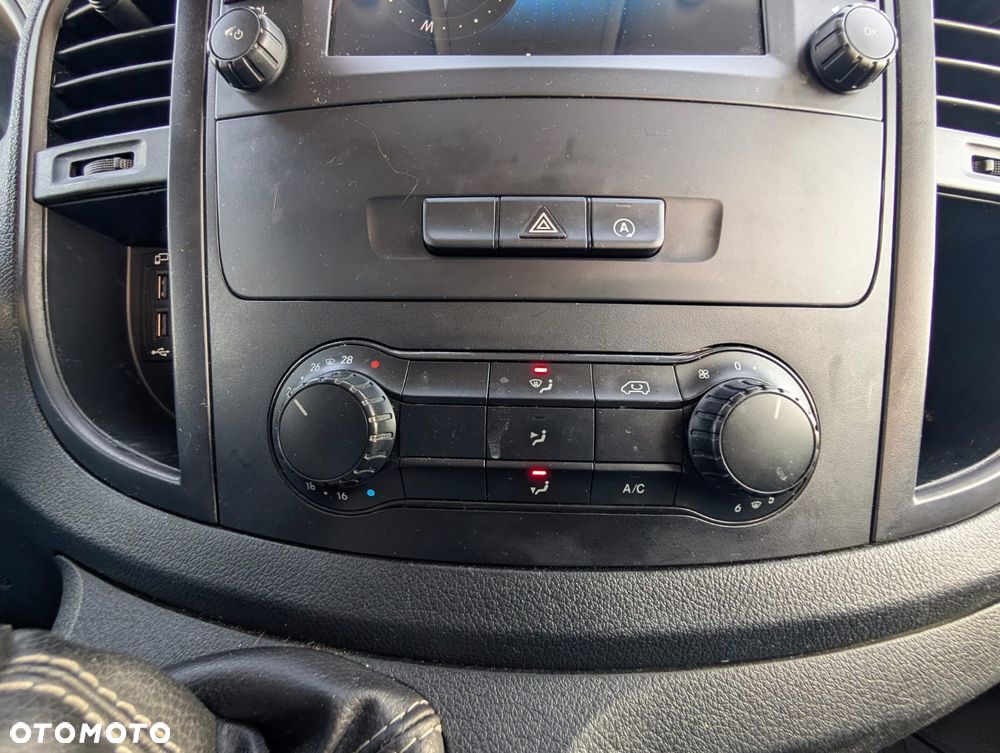 Mercedes-Benz Vito - 15