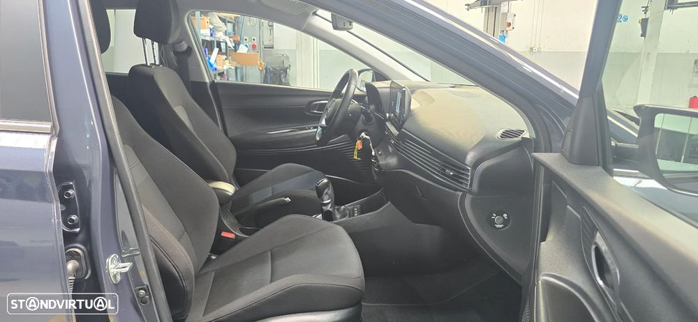 Hyundai Bayon 1.0 T-GDI Premium - 10