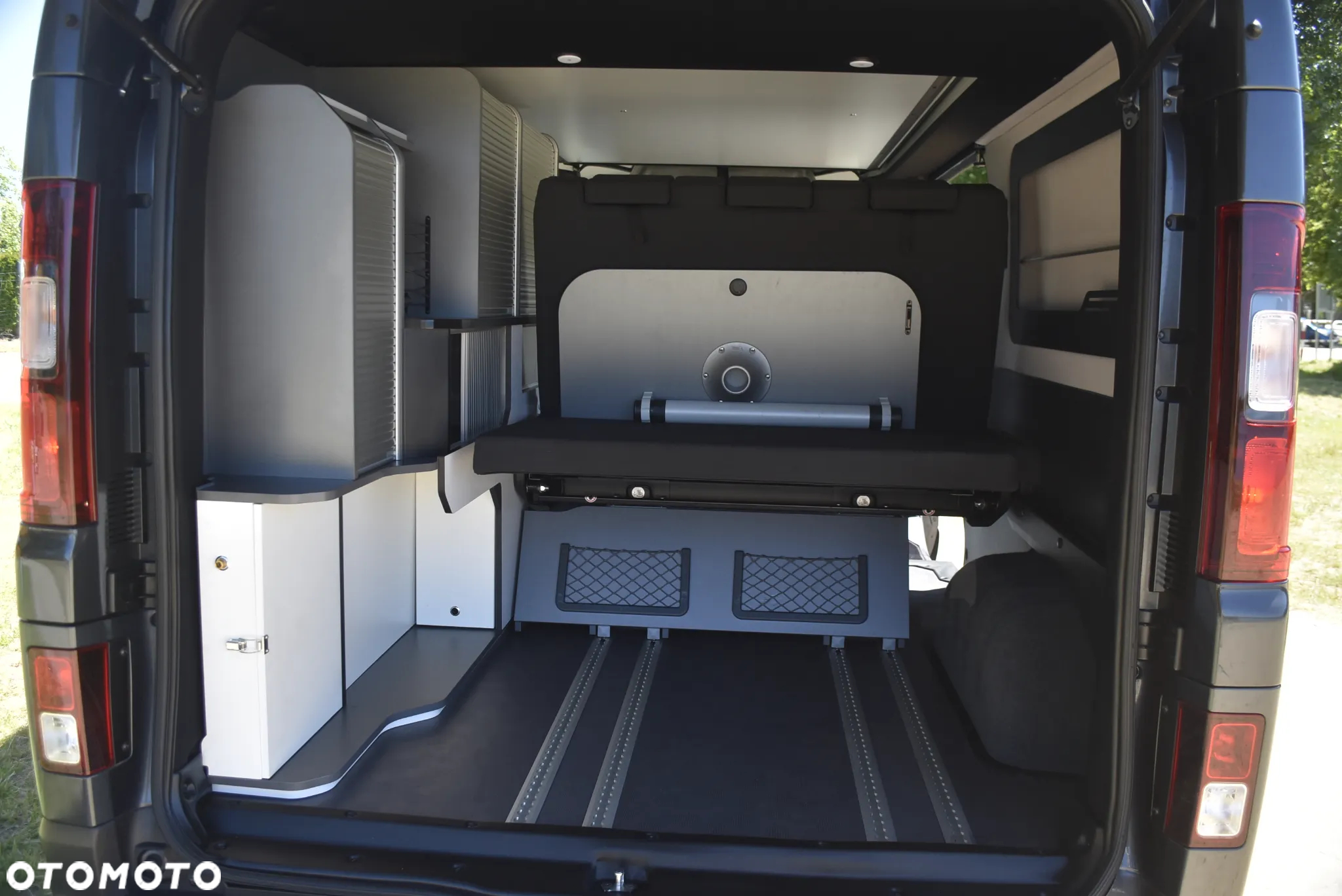 Renault Trafic - 10