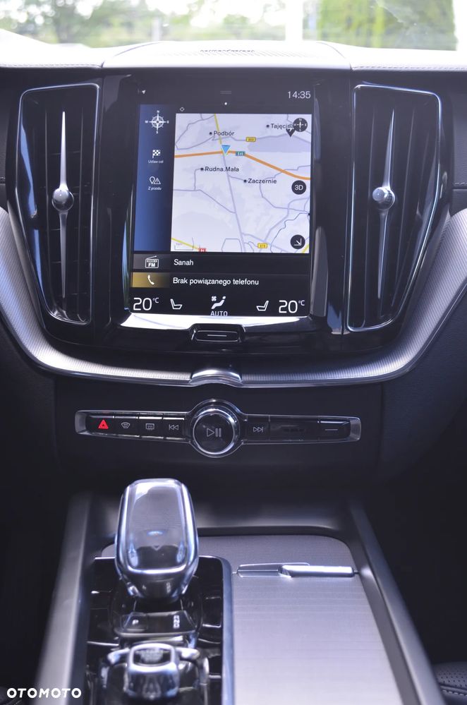 Volvo XC 60 T8 AWD Plug-In Hybrid Inscription - 12