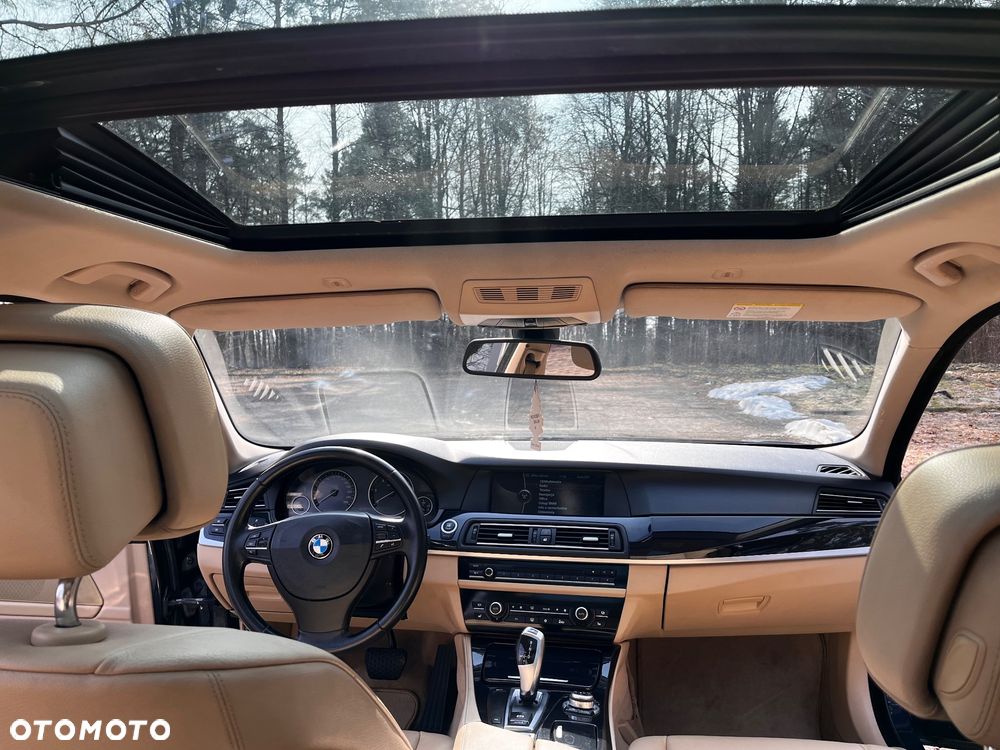 BMW Seria 5 520d - 22