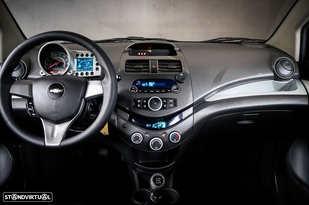 Chevrolet Spark 1.2 LT - 17