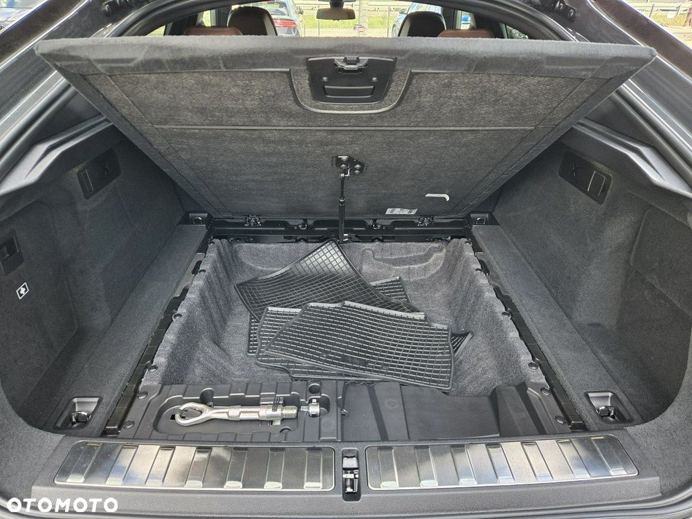 BMW X6 - 22