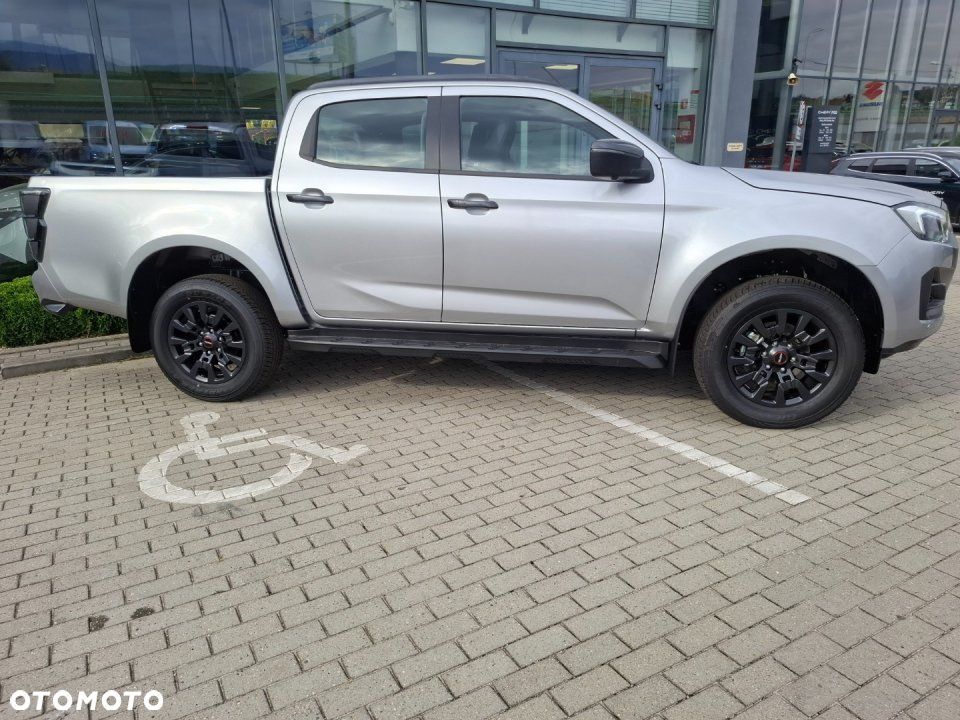 Isuzu D-Max - 3