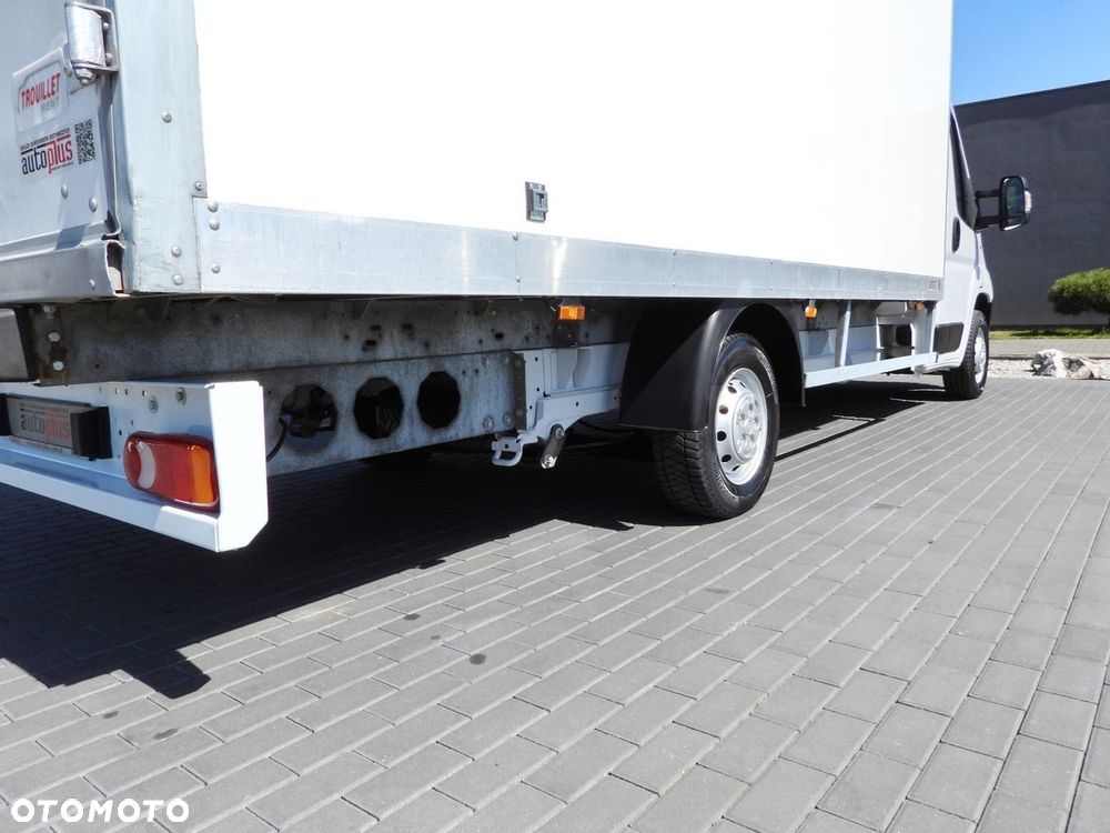Fiat DUCATO KONTENER 9 PALET TEMPOMAT NAWIGACJA LEDY KLIMATYZACJA  130KM - 17