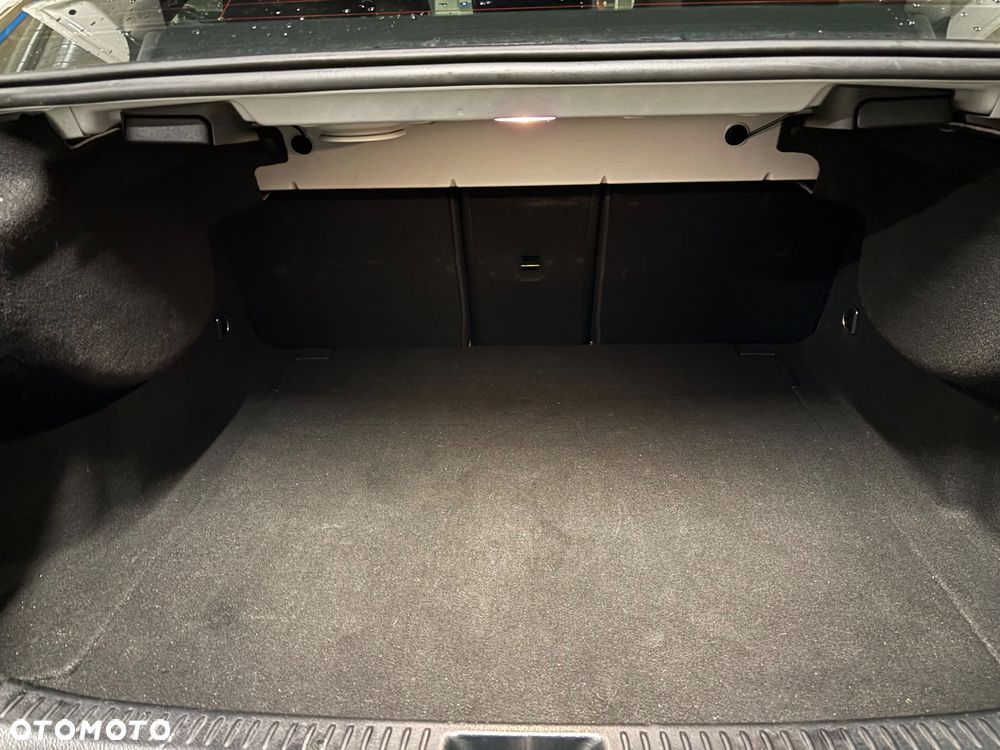 Mercedes-Benz Klasa A 220 4Matic 7G-DCT - 30