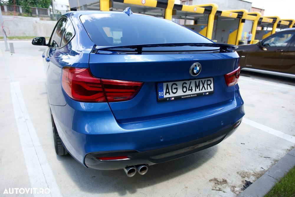 BMW Seria 3 330i xDrive AT M Sport - 12