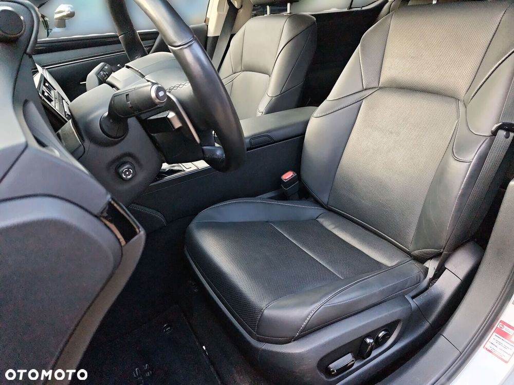 Lexus ES 300h Business Edition - 14