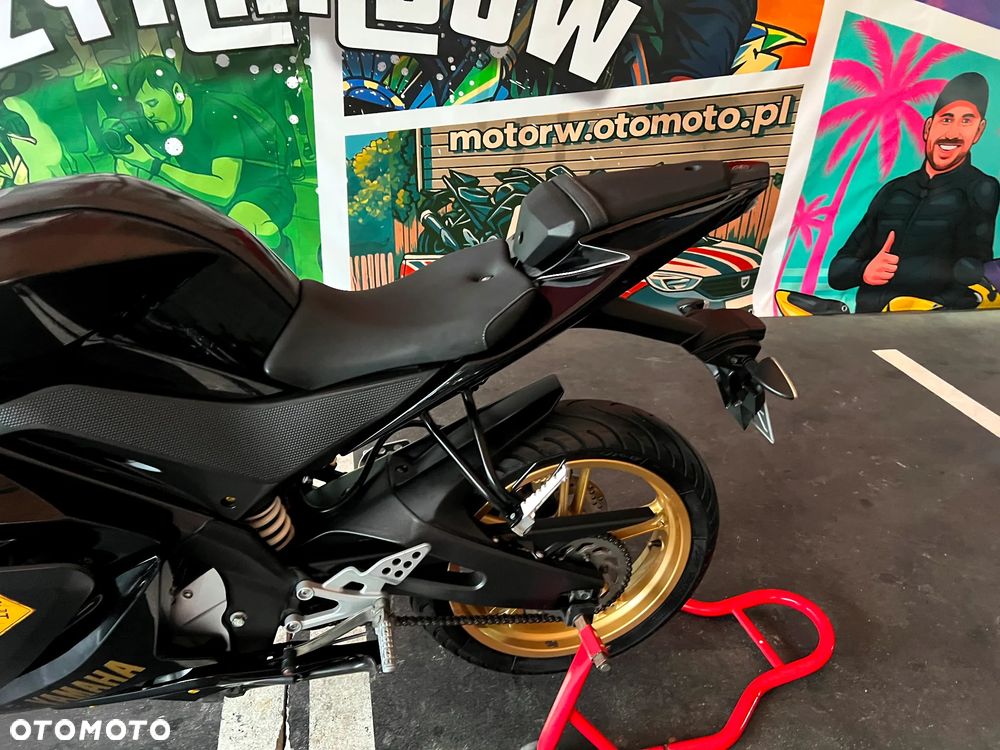 Yamaha YZF - 14