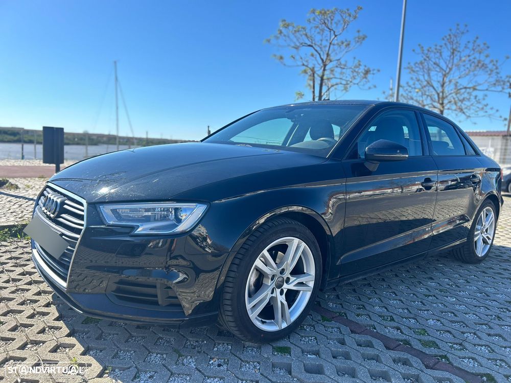 Audi A3 Limousine 1.0 TFSI sport - 1