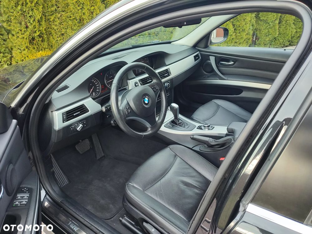 BMW Seria 3 320d - 6