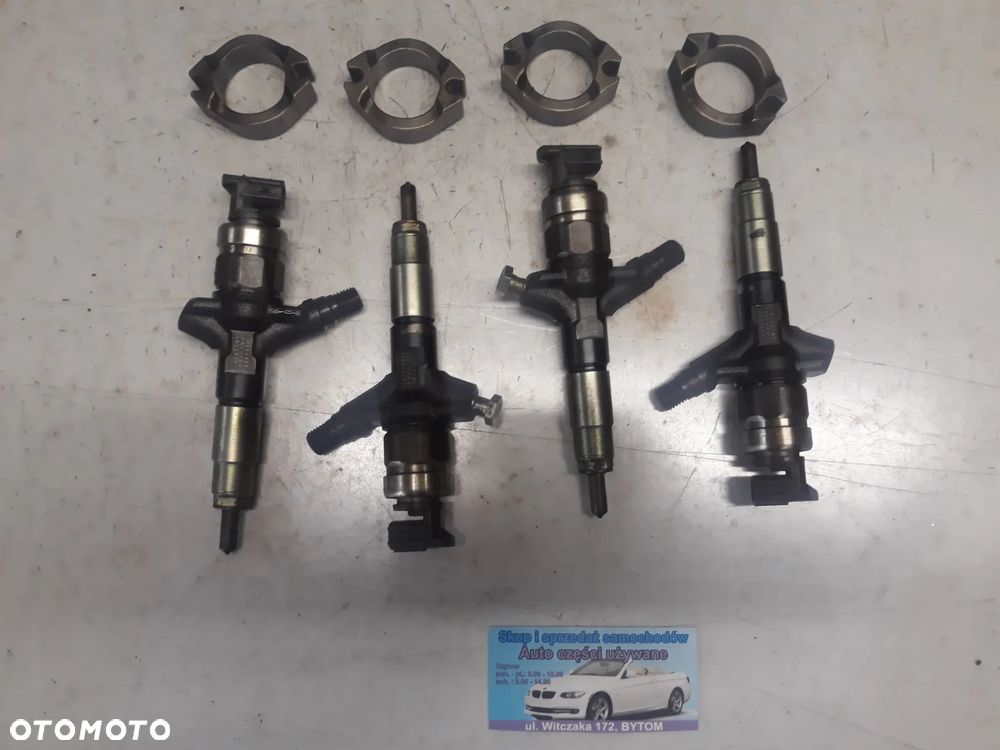 WTRYSKIWACZ SUBARU LEGACY V  2,0D  DENSO  16613AA030 (CENA ZA SZTUKĘ) - 1