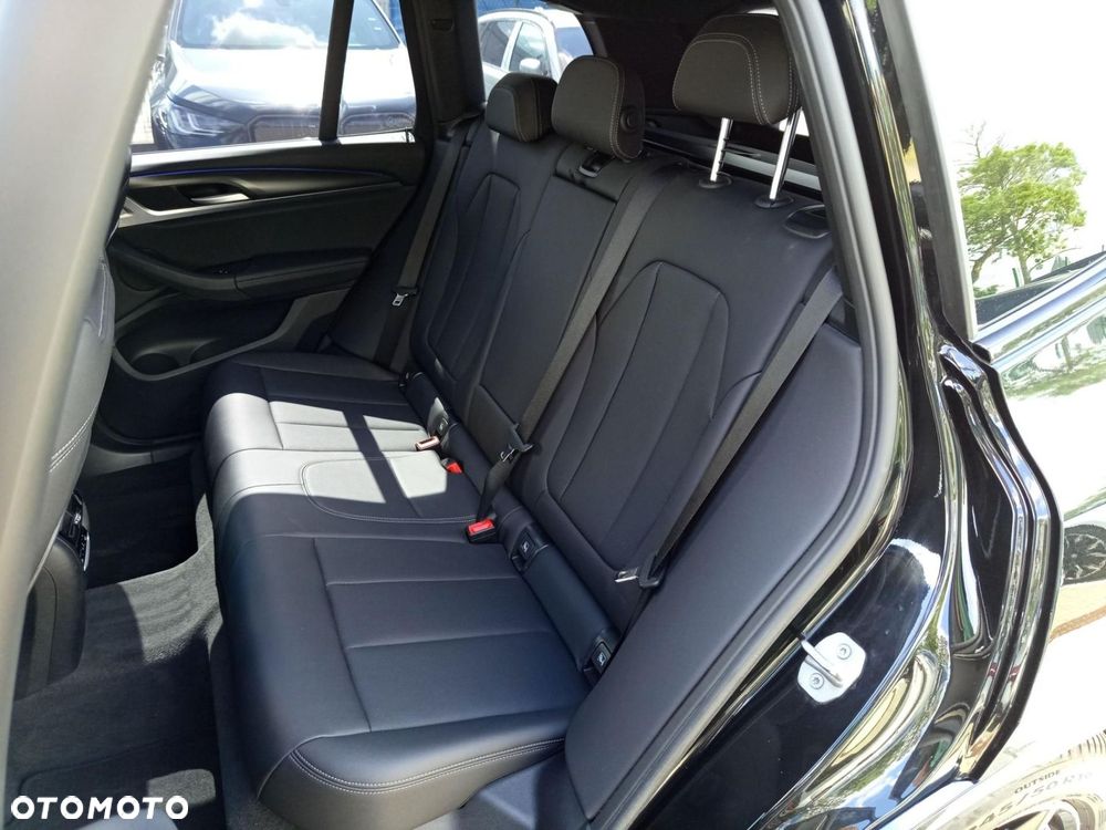 BMW X3 - 22