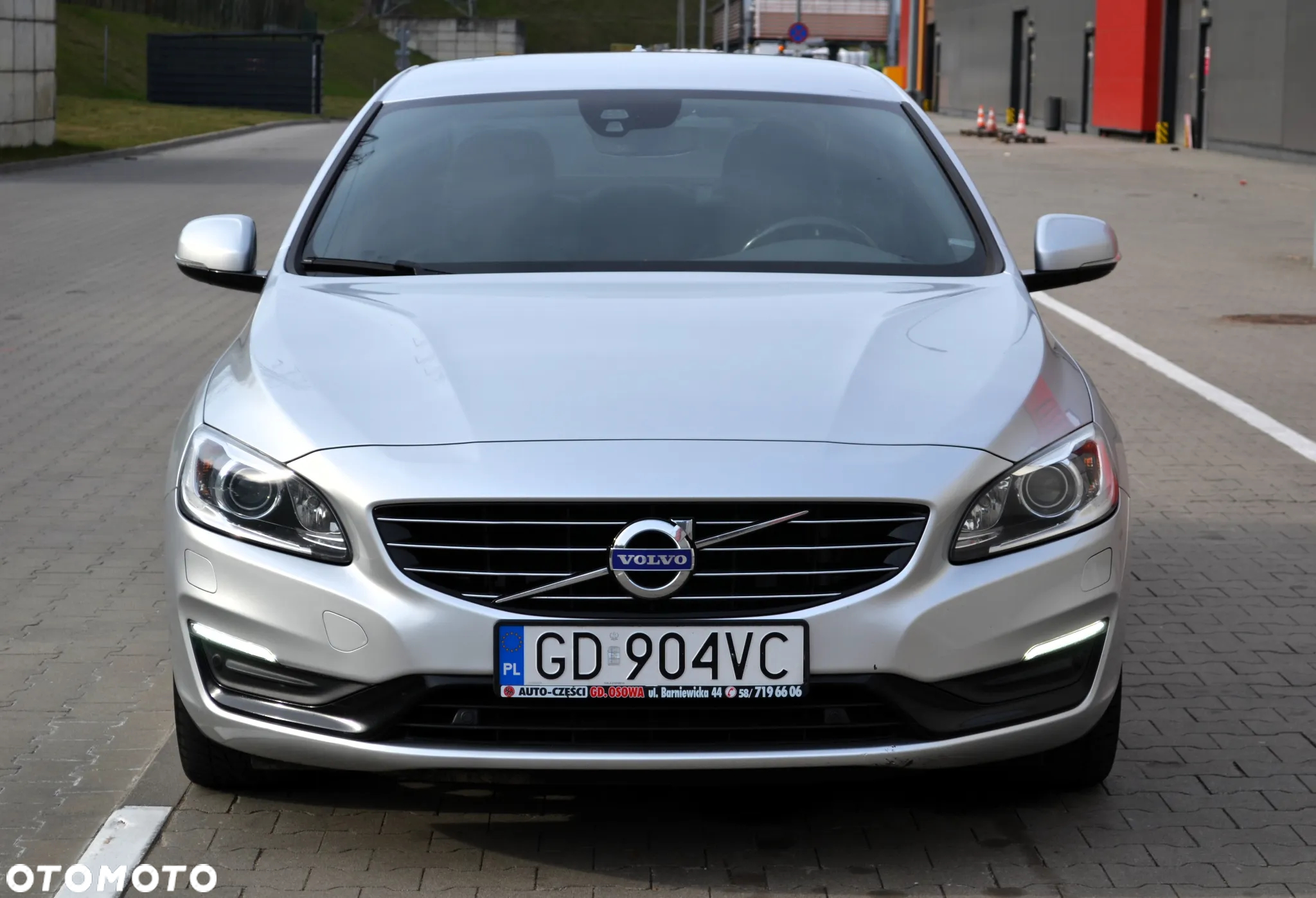 Volvo S60 D3 Drive-E Summum - 33