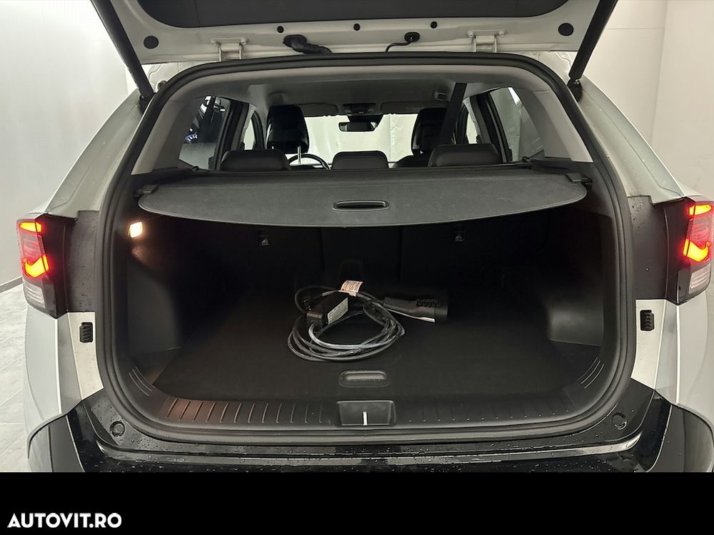 Kia Sportage 1.6 T-GDI PHEV 6AT 4x4 Business Line - 8