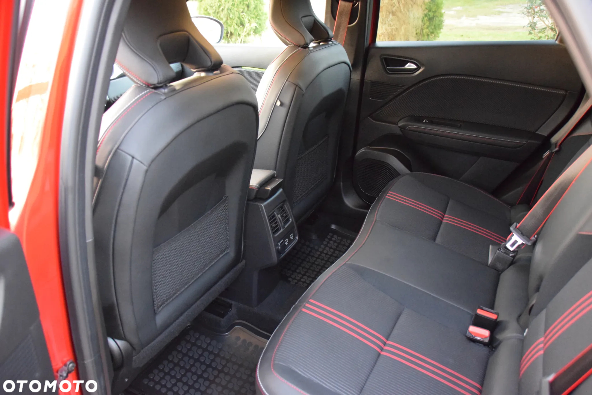 Renault Captur - 10