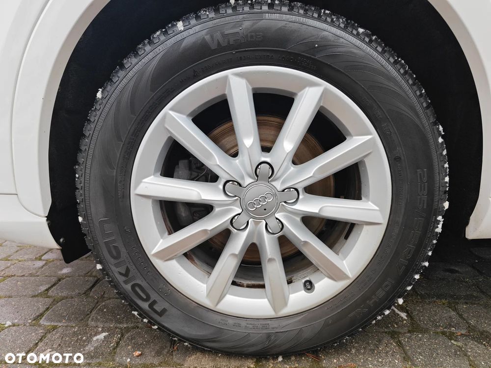 Audi Q3 1.4 TFSI Sport S tronic - 11