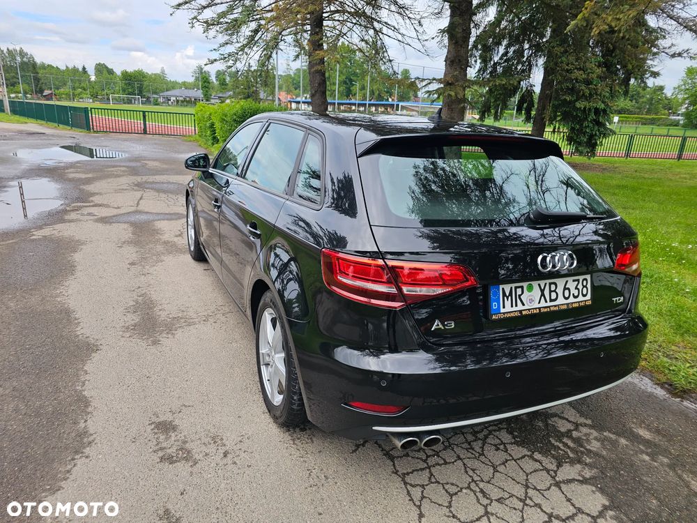 Audi A3 Sportback 2.0 TDI Ambiente - 12