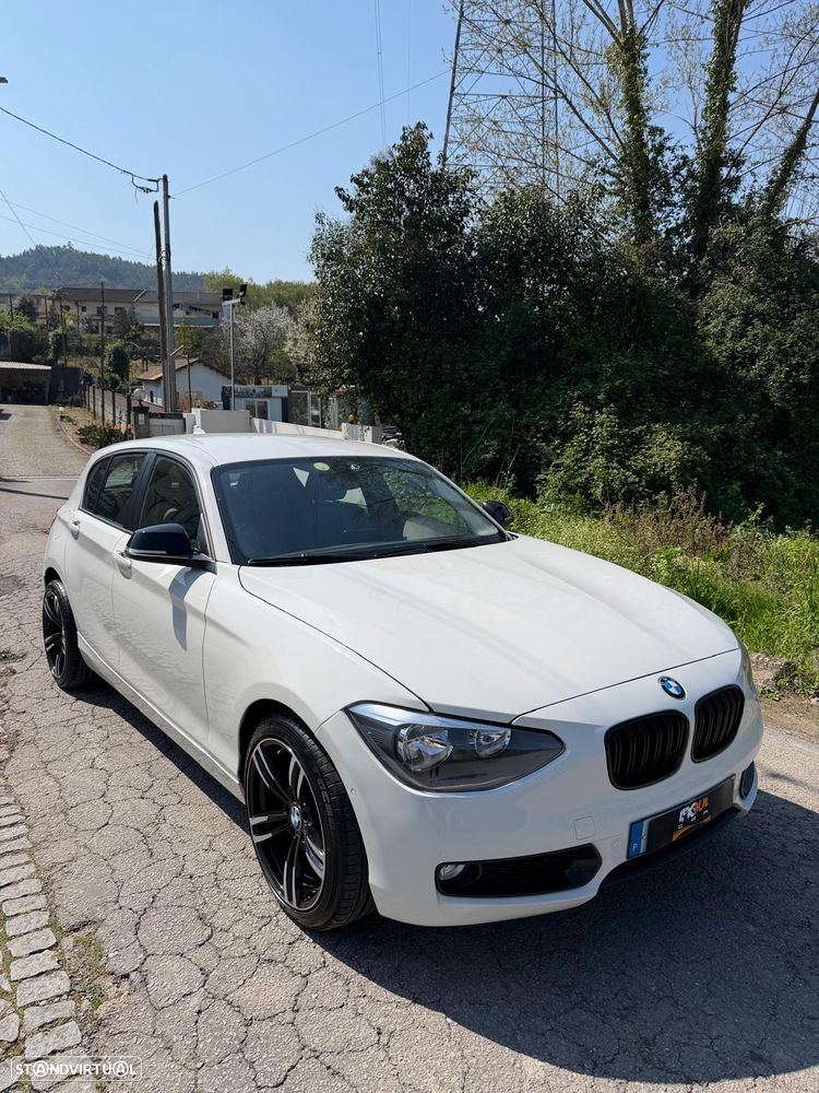 BMW 118 d Aut. Sport Line - 1