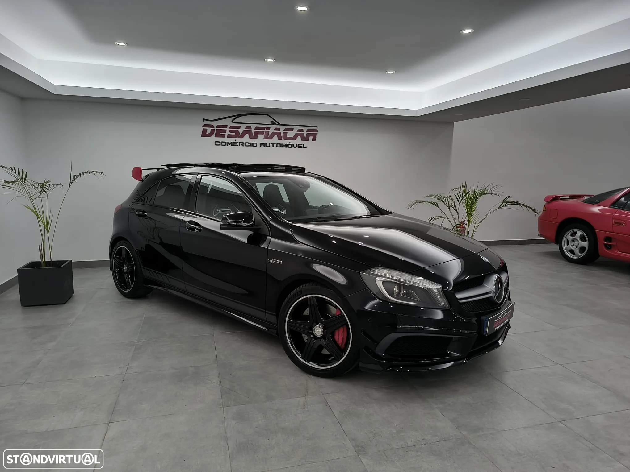 Mercedes-Benz A 45 AMG 4Matic Speedshift 7G-DCT - 2